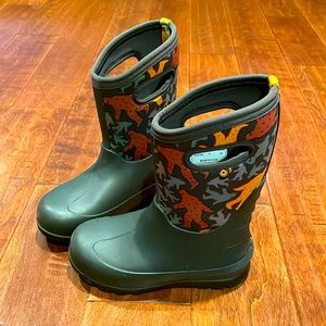 Bogs kids boots - yeti design - good to -35!